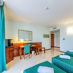 Le Torri Hotel 4*