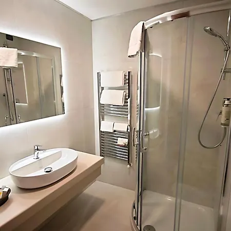 勒托瑞酒店 阿尔博里亚